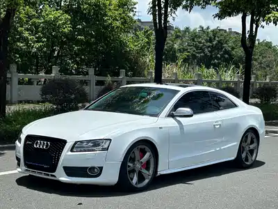 Audi A5 (Import) 2011