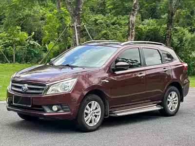 Venucia T70 2015