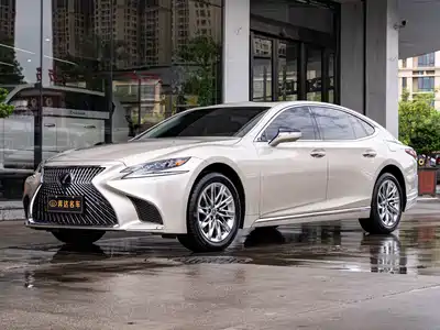 Lexus LS 2018