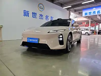 NIO ET5T 2025