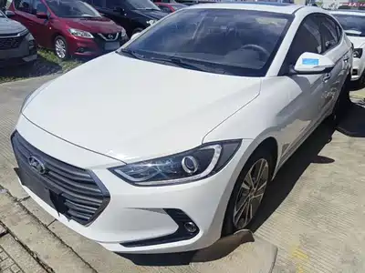 Hyundai Elantra 2019