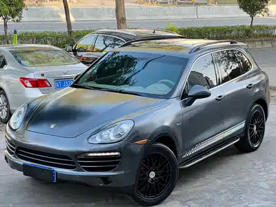 Porsche Cayenne 2014
