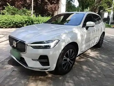 Volvo XC60 2022