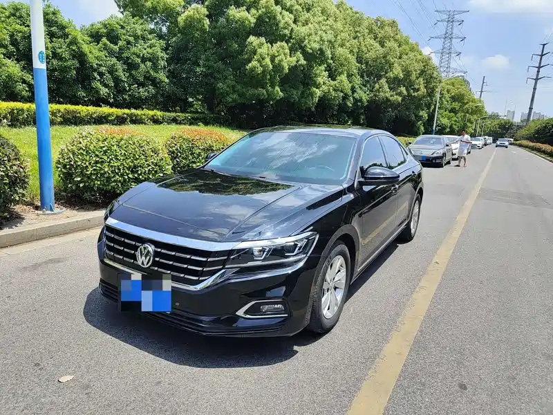 Volkswagen Passat 2021