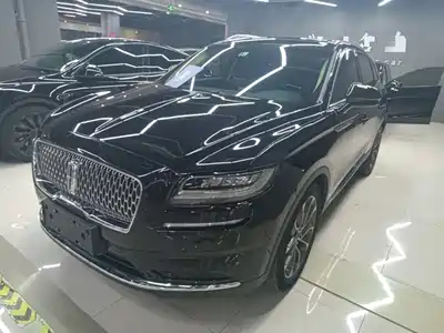 Lincoln Nautilus 2021