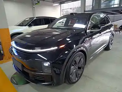 Li Auto L7 2025