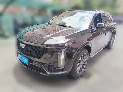 Cadillac XT5 2025