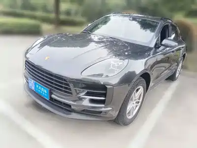 Porsche Macan 2022