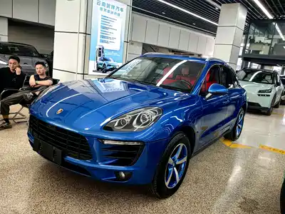 Porsche Macan 2016