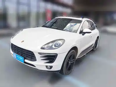 Porsche Macan 2015