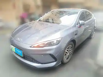 BYD Seal 05 DM-i 2025
