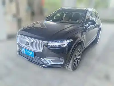 Volvo XC90 2025