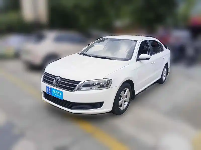 Volkswagen Lavida 2013