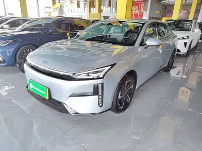 Geely Galaxy L6 2025