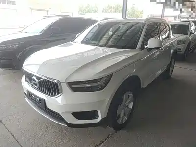 Volvo XC40 2021