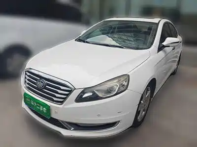 Besturn B70 2015