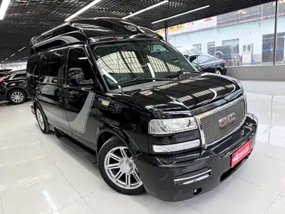 GMC Savana 2016