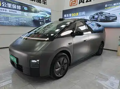 Li Auto MEGA 2024