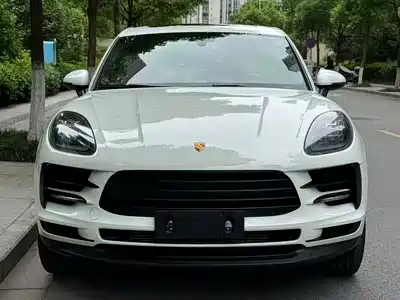 Porsche Macan 2021