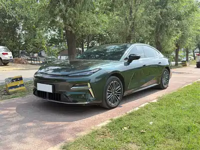 Geely Galaxy Xingyao 8 2025