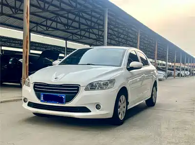Peugeot 301 2014
