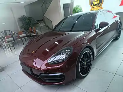 Porsche Panamera 2022