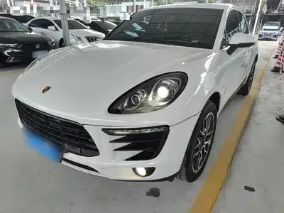 Porsche Macan 2014