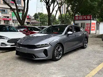 Kia K5 2021