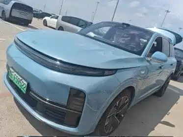 Li Auto L7 2025