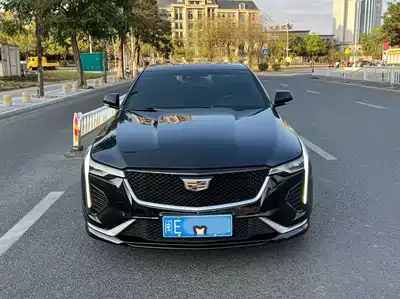 Cadillac CT4 2021