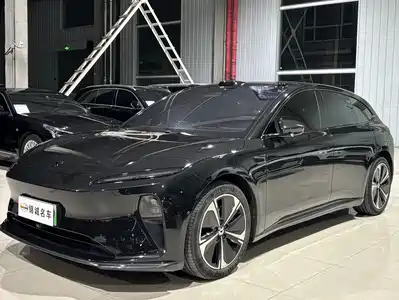 NIO ET5T 2025