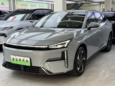 Geely Galaxy L6 2025