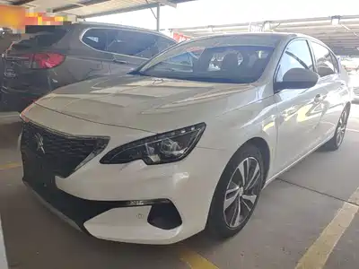 Peugeot 408 2021