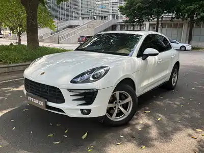 Porsche Macan 2015