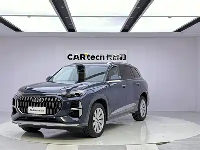 Audi Q6 2024