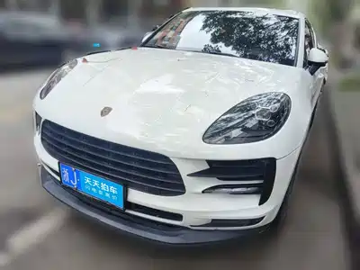 Porsche Macan 2020