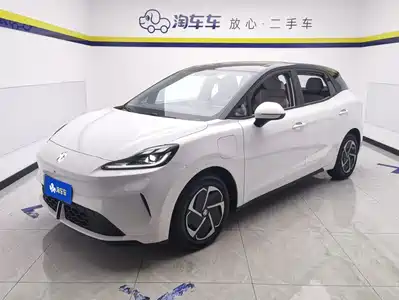 MG MG4 EV 2025