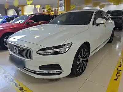 Volvo S90 2022