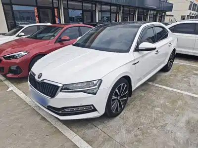 Škoda Superb 2024