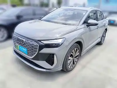 Audi Q4 e-tron 2024