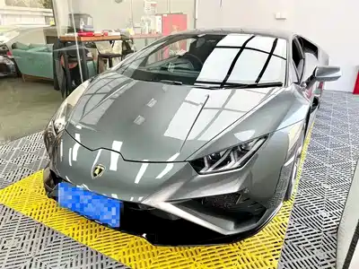 Lamborghini Huracán 2021