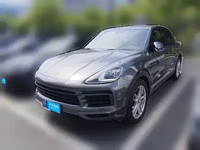 Porsche Cayenne 2022