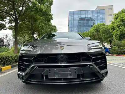 Lamborghini Urus 2021