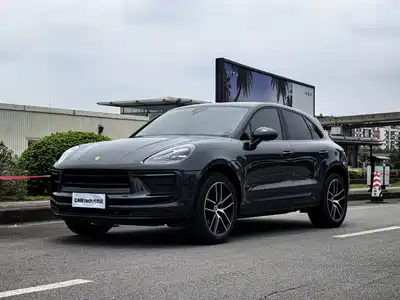 Porsche Macan 2022
