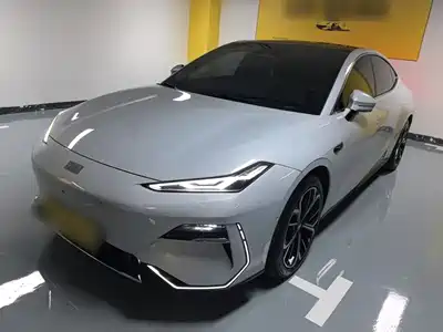 Geely Galaxy E8 2025