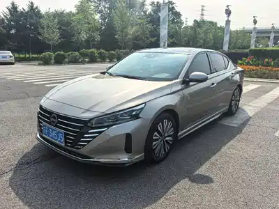 Nissan Teana 2023