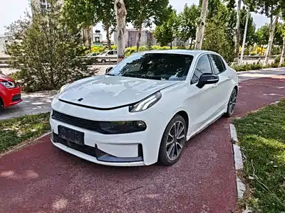 Lynk & Co 03 2019