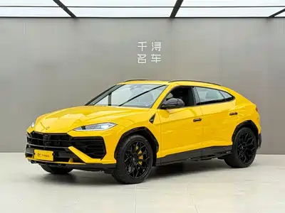 Lamborghini Urus SE 2026