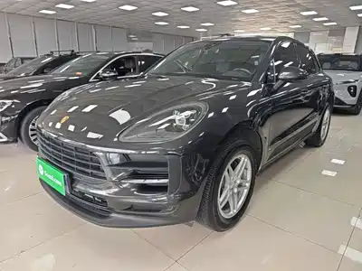 Porsche Macan 2021