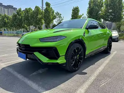Lamborghini Urus 2023